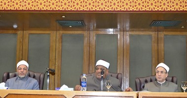 بالصور.. وكيل الأزهر:الإمام الأكبر مهموم بالدعوة والتجديد على رأس أولوياته