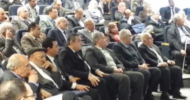 نائب رئيس مدينة زويل: المجتمع لن ينمو إلا بالبحث العلمى