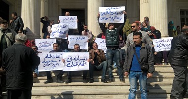 لليوم الثانى.. وقفة للعاملين بالمصرية للاتصالات بديوان رمسيس للمطالبة بزيادة العلاوة