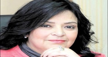 أرملة ياسر رزق: أتمنى توفير كتاب سنوات الخماسين فى الجامعات والمدارس
