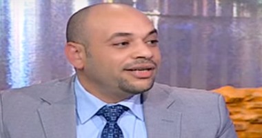 وصول تيمور السبكى محكمة جنوب الجيزة لنظر تجديد حبسه بتهمة سب نساء مصر