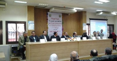 نقابة الصيادلة تنظم دورة حول التصنيع الدوائى السبت المقبل