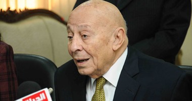 مصادر: محمد فايق يلتقى السيسى لعرض التقرير السنوى عن حقوق الإنسان خلال أيام