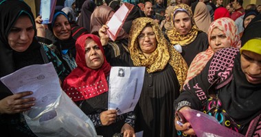 العاملون بالتشجير يتظاهرون أمام وزارة الزراعة للمطالبة بالتعيين