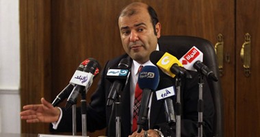 مصادر: وزير التموين يحضر اليوم اجتماع لجنة تقصى حقائق فساد القمح بالبرلمان