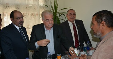 بالصور.. توزيع الجرعة الأولى لـ"سوفالدى" على مرضى فيروس سى فى جنوب سيناء