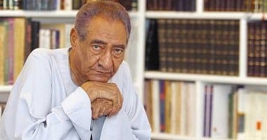 ذكرى وفاة الخال..ابن محمد رشدى يكشف تفاصيل علاقة والده بالأبنودى رفيق عمره  