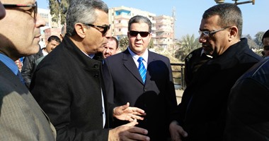 الإهمال يحصد دماء المصريين مجددا بالسكة الحديد..تجاوز سائق القطار السرعة السبب وراء تصادم قطار بنى سويف.. وزير النقل يزور موقع الحادث والمصابين.. وخروج 49مصابا من المستشفات..ورئيس الوزراء يتابع الحادث