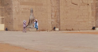 أصحاب الحناطير بإدفو يحتكرون عملية نقل السياح داخل المدينة