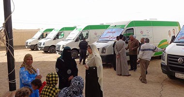 الكشف على 1050 مواطنا فى قافلة طبية بالفيوم