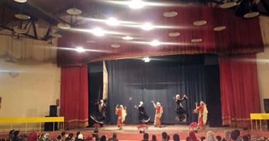 بالصور.. أمسية "ليلة فى حب مصر" على مسرح ثقافة شرم الشيخ