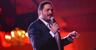 رامى عياش يشعل حفلة عيد الحب تحت شعار كامل العدد