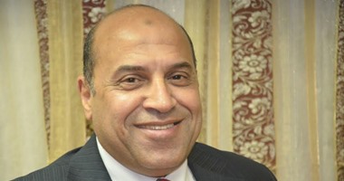 شرطة محور قناة السويس تداهم مخازن المهربين ببورسعيد