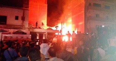 نشوب حريق بعدد من المحلات بالجيزة والحماية المدنية تدفع بـ3 سيارات إطفاء