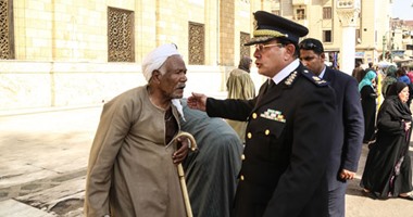 بالصور.. حكمدار العاصمة يتفقد محيط مسجد الحسين‎