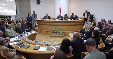 أمل الصبان: سيد عويس ضمير حى دافع عن مصر ضد التطرف