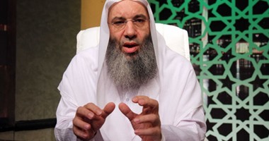 رسائل محمد حسان للعلمانيين والحكومة: الطعن فى الإسلام يشعل النيران.. وهجومكم على "البخارى" ليس حرية إبداع.. الداعية لـ"اليوم السابع": يوجد حرب معلنة ضد الدين..وأنصح المسئولين: لا تسمحوا بإهانة الأئمة