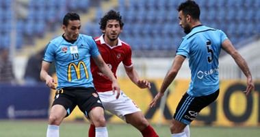 60 دقيقة..المحلة يُحافظ على هدف التقدم ..والأهلى يدفع بـ"عوض" بدلاً من إكرامى