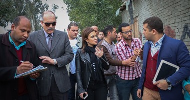 وزيرة التعاون الدولى تصل قرى أبيس لتوزيع الدعم لمتضررى السيول والأمطار