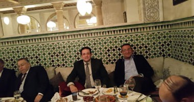 بالصور.. سفير مصر بالمغرب يستقبل وفد البرلمان المصرى 