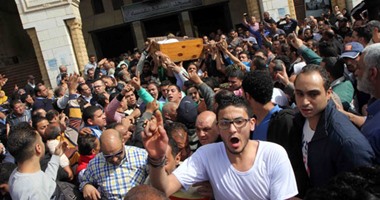 محمود عبد الراضى يكتب: أمناء الشرطة صداع يدق فى رأس الداخلية.. تجاوزاتهم تخصم من رصيد البطولات وتتعارض مع دماء الشهداء.. الوزارة تواجه دولة "حاتم" بكتيبات حقوق الإنسان..وتتعهد بتقديم المخطئين للعدالة