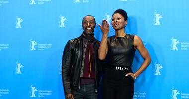بالصور..دون شيدل وايماياتزى كورنالدى يروجان لفيلم "Miles Ahead" بمهرجان برلين