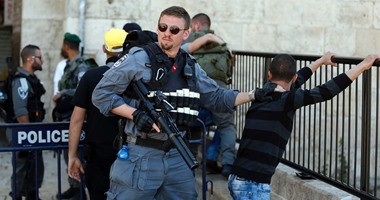 بالصور.. ما لا تعرفه عن "باب العامود" أيقونة الانتفاضة الفلسطينية.. استشهد به12 فلسطينيا خلال عمليات مقاومة ضد الاحتلال ومقتل 3 إسرائيليين من حرس الحدود..وتل أبيب تنشر الكلاب البوليسية به لتحمى جنودها