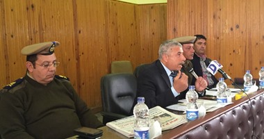 بالصور.. مدير أمن الغربية للأفراد: سلموا سلاحكم بعد الخدمة لأنه "شيطان"