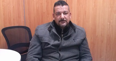 بالصور.. إهمال طبى بمستشفى هيئة النقل العام يصيب موظف بعجز فى يده.. محمد إبراهيم: "بقالى 25 سنة فى الهيئة ومش عارف أقابل رئيسها"..ويؤكد: "حقى هيضيع وبقيت عاجز ومحدش سأل فيا"