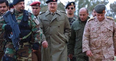 الجيش الليبى يتقدم بمنطقتى قنفودة والهوارى ببنغازي