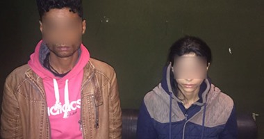 بالصور.. أمن القاهرة يعيد نجل رجل الأعمال الليبى المخطتف بمدينة نصر.. 4 ملثمين نفذوا السطو على شقته واستولوا على مجوهرات.. احتجزوا الطفل بالشرقية.. والتحريات: خادمة سابقة وراء الحادث لابتزاز الأسرة