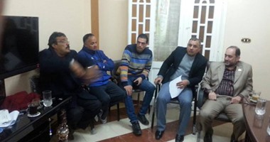 حمادة المصرى ينهى أزمة ناديى بنها وعرب الرمل فى المنوفية