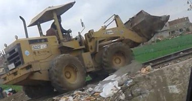 "صحافة المواطن".. شكوى من طريق مخالف على السكة الحديد بالباجور فى المنوفية