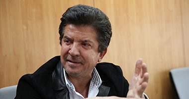 وليد توفيق يكشف تفاصيل لقائه الأخير بالراحل ملحم بركات لتصوير "غريب يازمن"