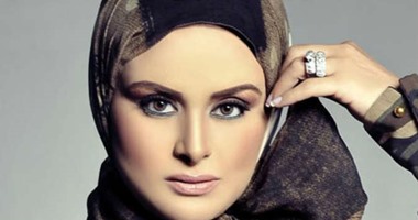 تكريم الإعلامية لمياء فهمى عبد الحميد فى مهرجان المرأة والإبداع