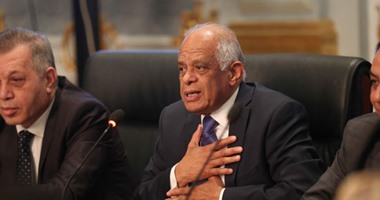 على عبد العال يعود للقاهرة بعد مشاركته فى الجلسة الافتتاحية للبرلمان الأفريقى