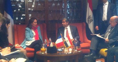 وزير البيئة يلتقى بنظيرته الفرنسية لمناقشة قضايا التغيرات المناخية