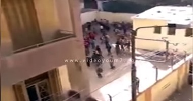 بالفيديو.. تلاميذ مدرسة بالمحلة يرقصون على أنغام “لو لعبت يا زهر”