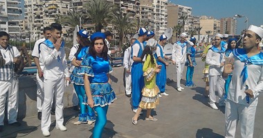 بالصور.. احتفال شعبى على أنغام السمسمية لافتتاح قناة شرق بورسعيد الجديدة