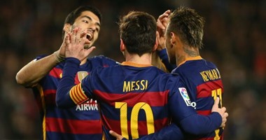 ثلاثى هجوم برشلونة ينتظر تحطيم نفسه