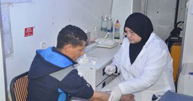 كارت فحص فيروس C ما استلمتوش.. شكوى "محمد عبد الدايم" وزوجته