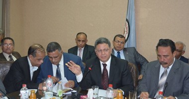 جمال عقبى: مشروع قانون العمل الجديد جيد لربطه الأجر بالإنتاج
