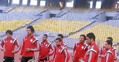 غالى وصبحى على دكة بدلاء المنتخب أمام نيجيريا.. واستبعاد جمال وحفنى