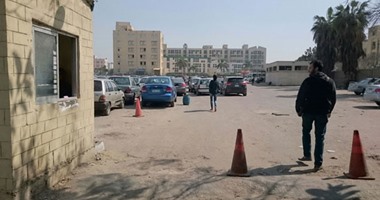 طالب بـ"عين شمس" يشكو ارتفاع أسعار ركن السيارات داخل جراج الجامعة