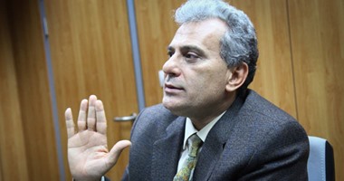 بعد حكم القضاء الإدارى بعلاج طلاب الجامعات مجانًا.. جابر نصار: نعالج طلابنا بلا سقف.. جامعة السويس: سددنا 60 ألفا لمستشفى فى علاج طالب.. وجامعة كفر الشيخ: نعالج حالات من السرطان بتكلفة 200 ألف جنيه