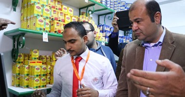 وزير التموين يفتتح باكورة مشروع "جمعيتى" فى الإسكندرية