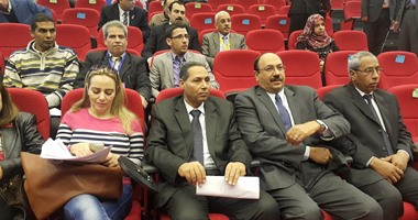 تعليم البحيرة يحتفل باليوم العالمى للاستخدام الآمن للإنترنت