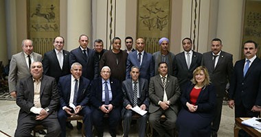 ننشر نص مذكرة نواب أسيوط المقدمة لرئيس الوزراء خلال لقائهم معه