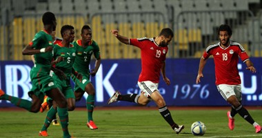 بالفيديو والصور.. نور الدين يتغاضى عن ركلة جزاء للفراعنة أمام بوركينا فاسو