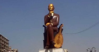 خالد سرور:محافظة القاهرة لم تنقل تمثال"عبدالوهاب" للقطاع حتى الآن لترميمه
